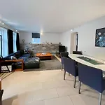 Bnb Downtown Stavanger Nicolas 3 2 Rooms