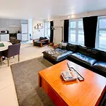 Bnb Downtown Stavanger Nicolas 3 2 Rooms